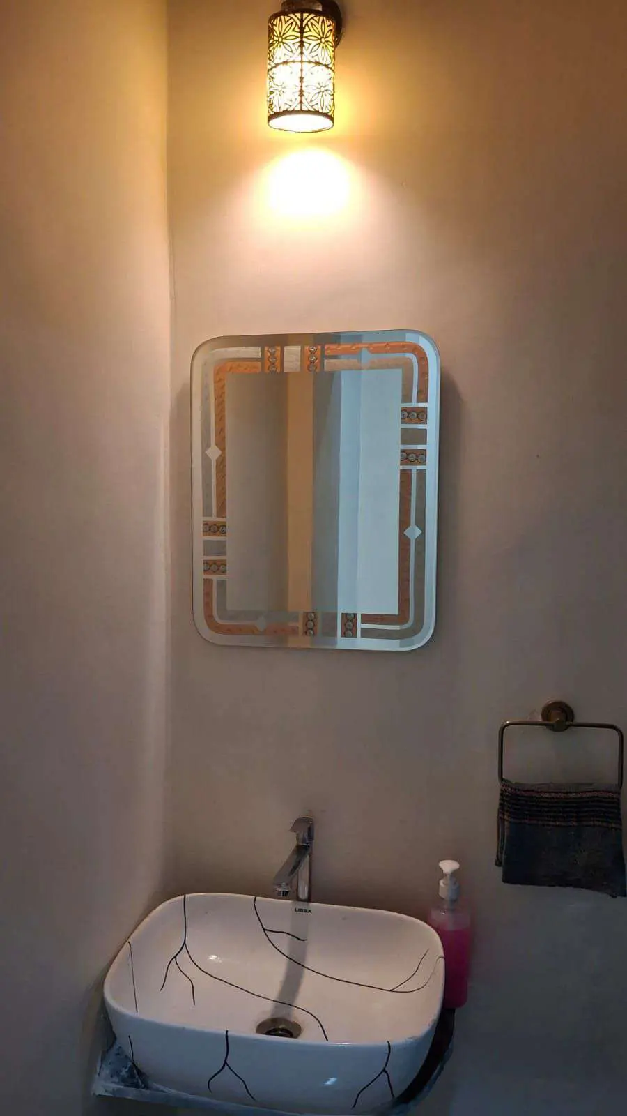 Modern bathroom in Shuubh Aavishkar 2BHK Villa, a 2 BHK villa in Lonavala on rent