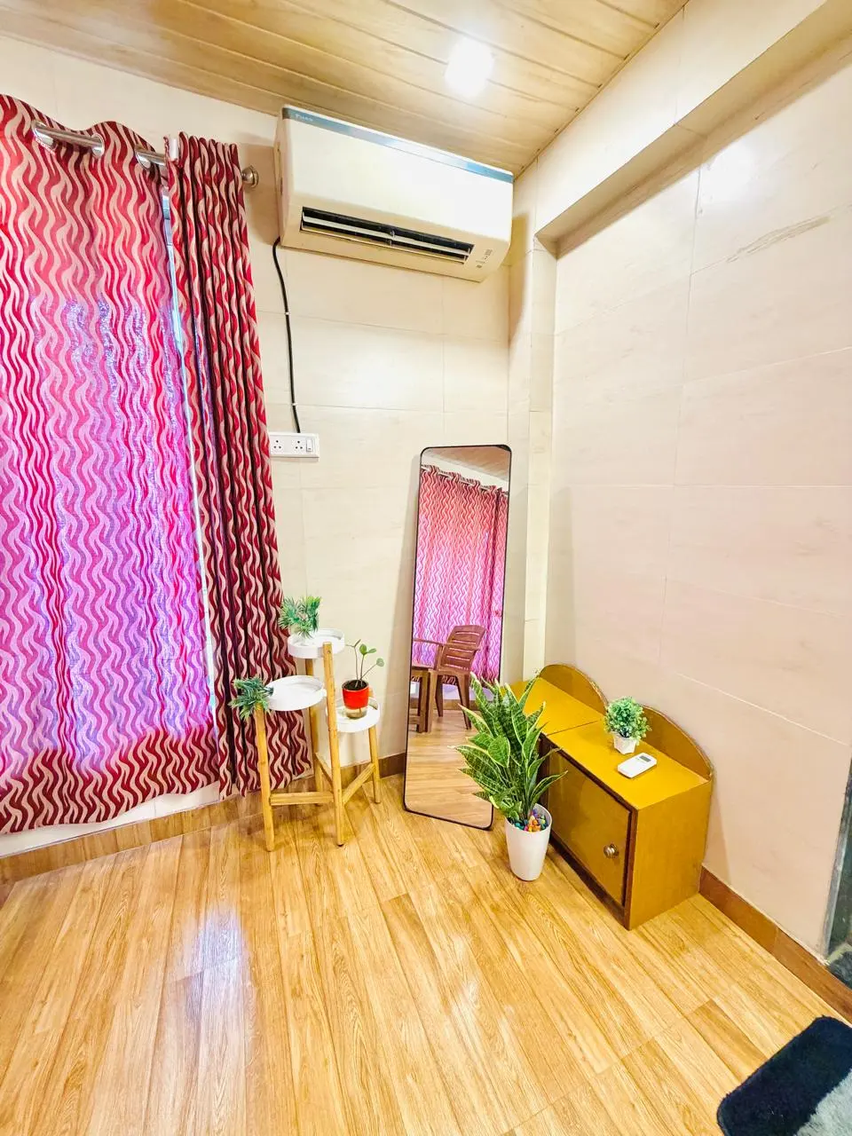 Air-conditioned bedroom in Elite Villa, a 4 BHK villa in Lonavala on rent