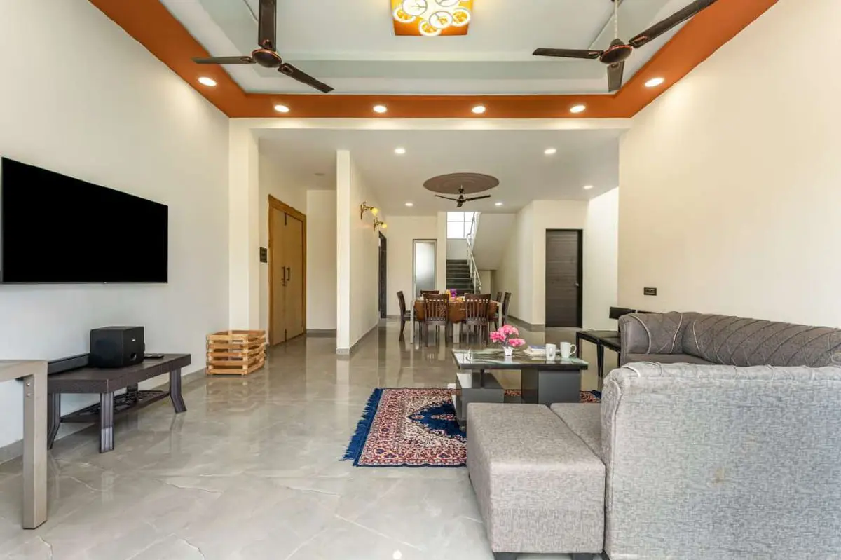 Living and lounge area in Shuubh Kaustubh 5BHK Villa, a 5 BHK villa in Lonavala on rent