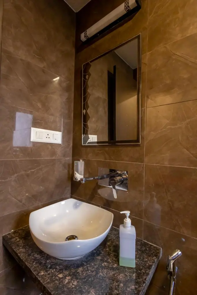 Modern bathroom in Rose Villa, a 4 BHK villa in Lonavala on rent